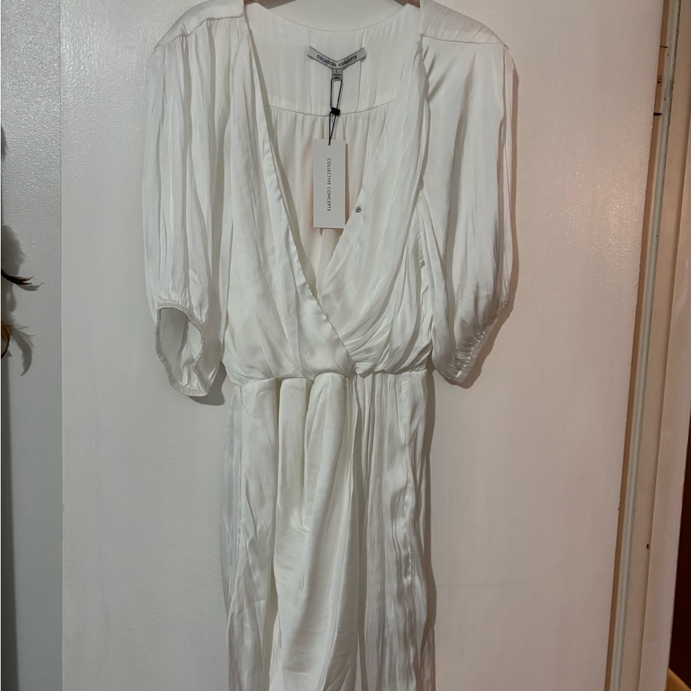 Collective Concepts White Plunge Neck Dolman Sleeve Gown